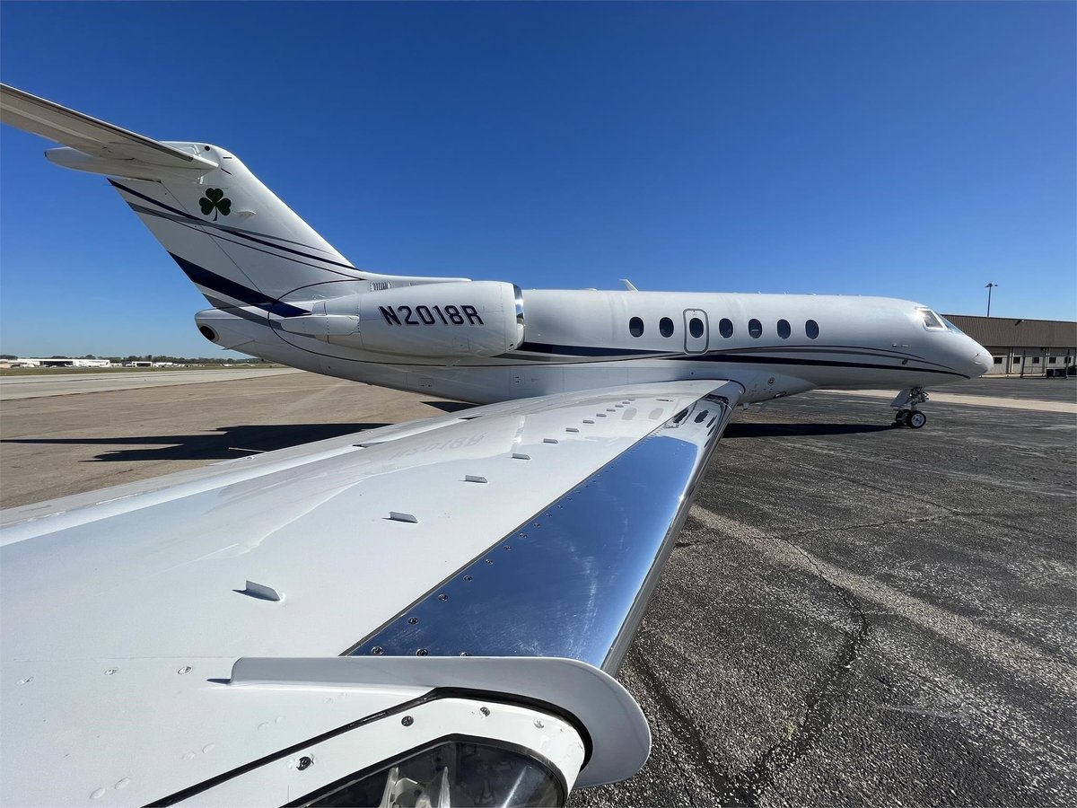 2011 Hawker Hawker 4000