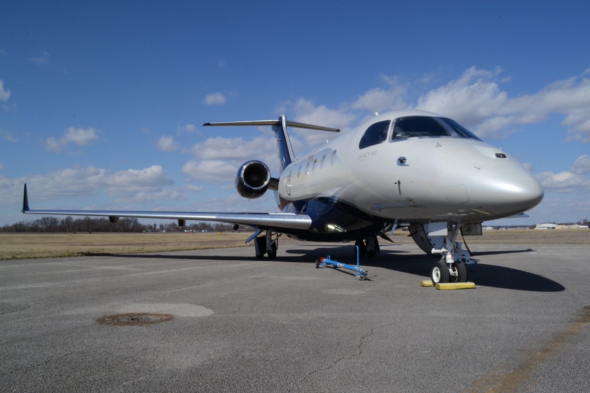 2016 Embraer Legacy 450