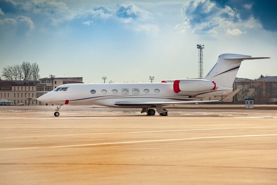 Exclusive aircraft listings