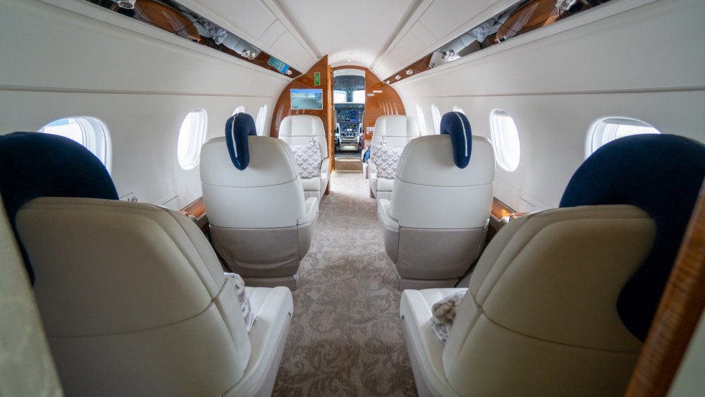 2016 Embraer Legacy 450