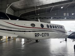 2001 King Air 350