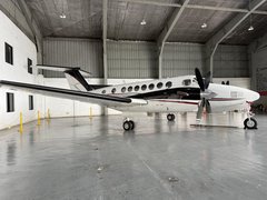2001 King Air 350