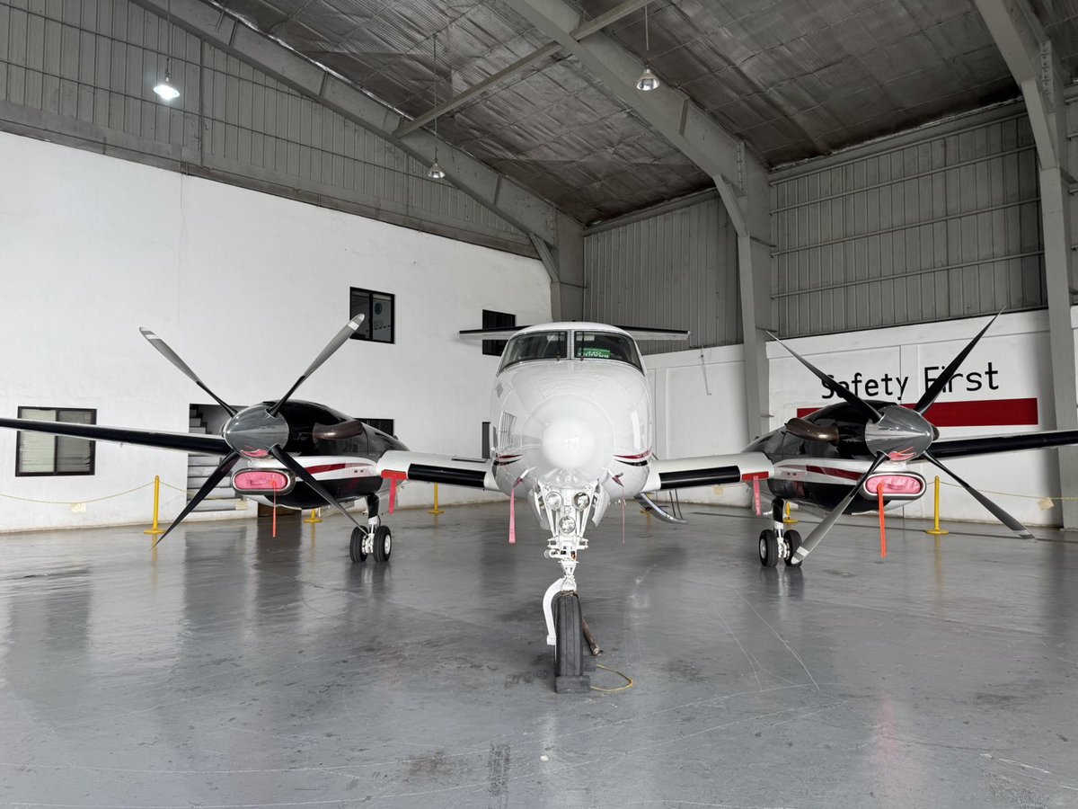 2001 King Air 350